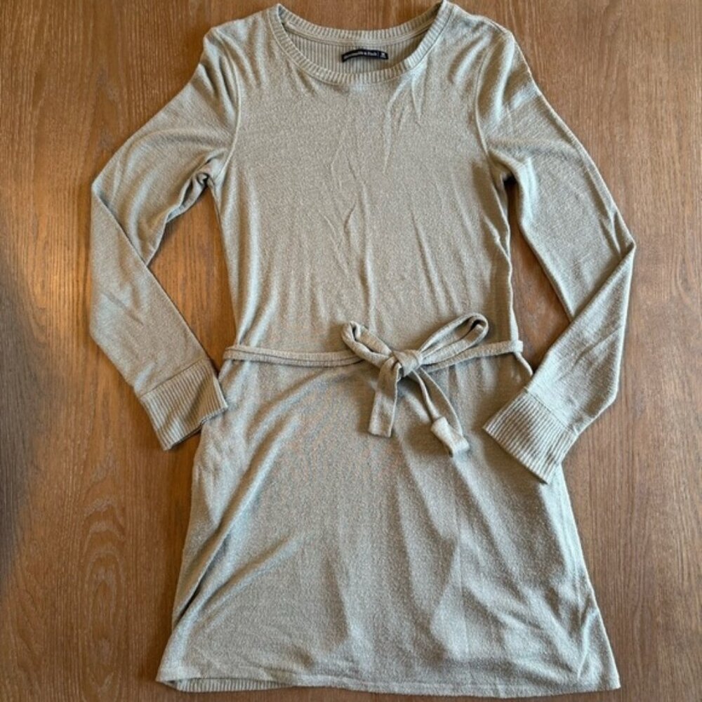Abercrombie & Fitch Green Long Sleeve Dress